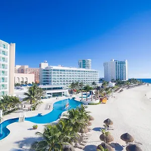 4* Курортный комплекс Krystal
