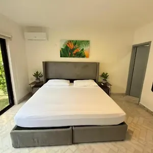 Semesterbostad Luxury Pok Ta Pok