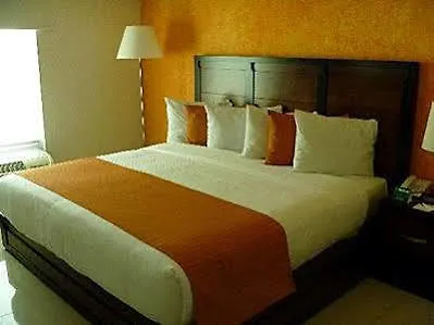 Comfort Inn Cancun Aeropuerto